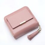 Portefeuille femme en cuir grainé avec pendentif - Écrin élégant pour cartes et monnaie